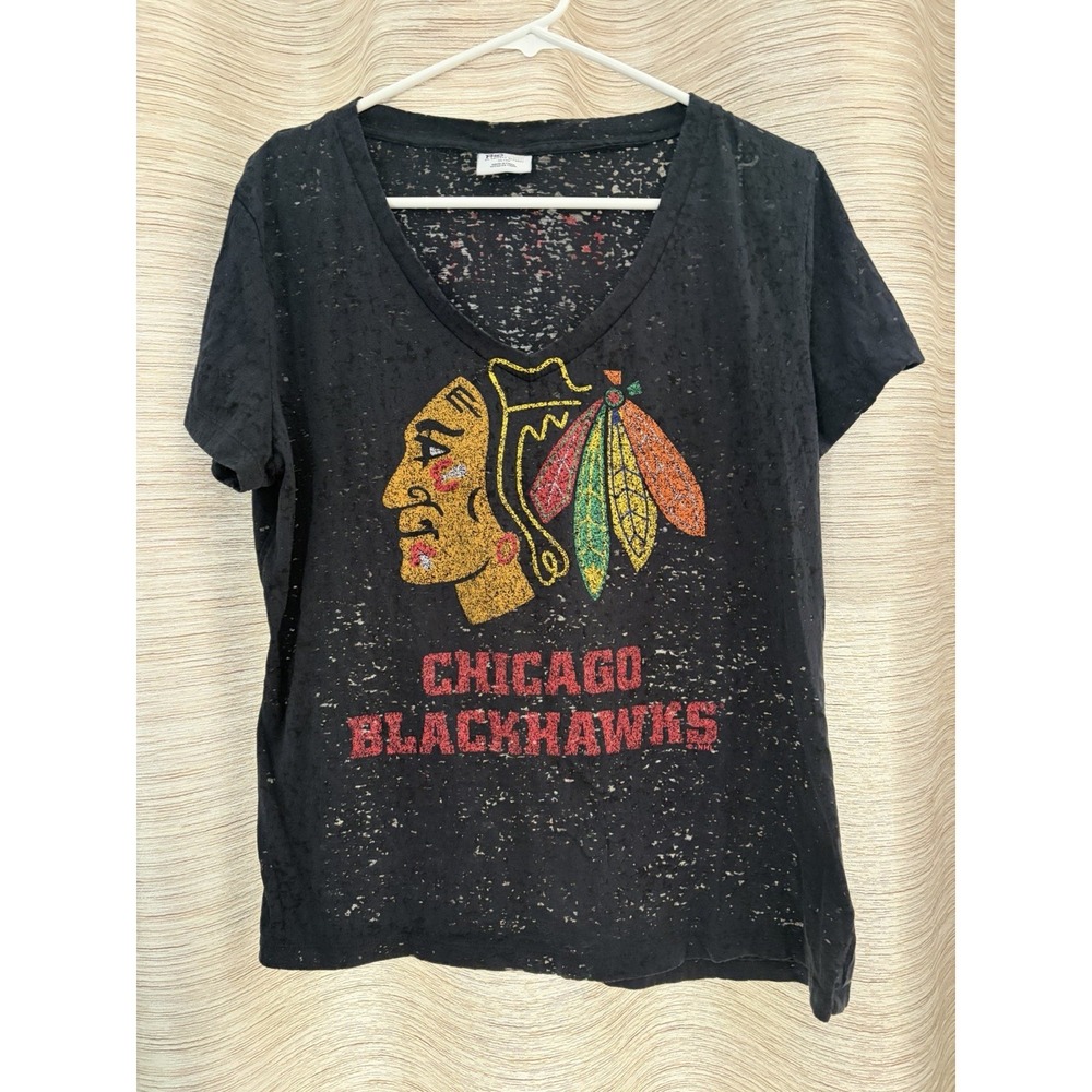 Chicago Blackhawks Patrick Kane #88V-neck women's t-shirt XL